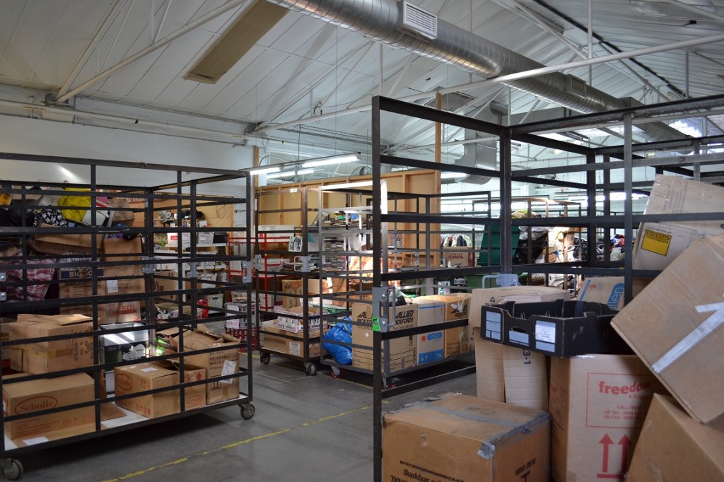 crates